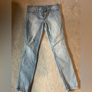 Abercrombie Light Wash High Rise Jeggings